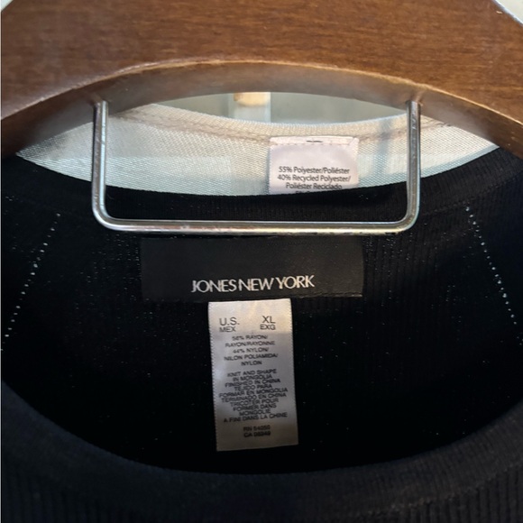 Jones New York XL Black Ribbed Top and sweater bundle of 2 tie up‎ boxy fit - Picture 9 of 10